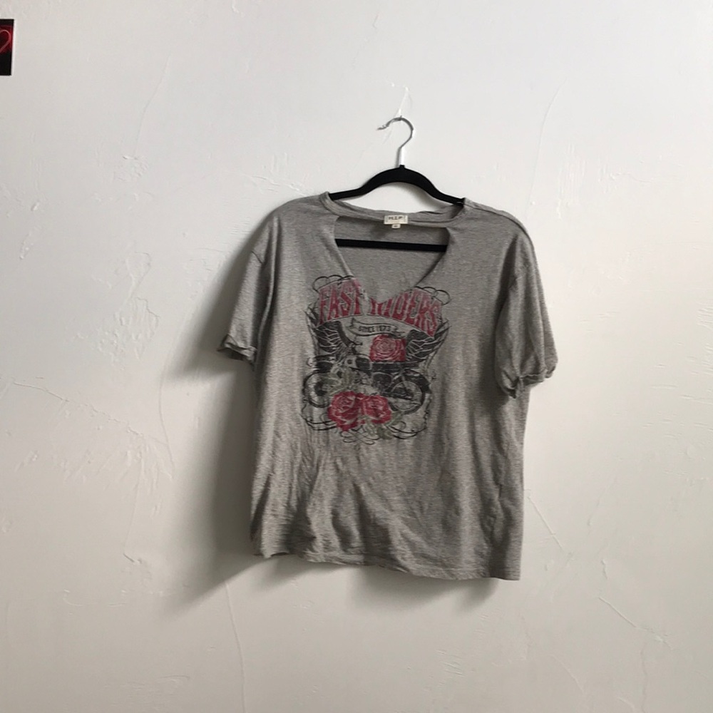 Cut out short sleeve
